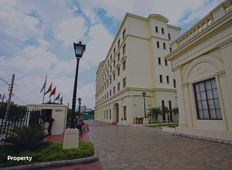 DLF Moulsari Enclave — Clubhouse & Amenities