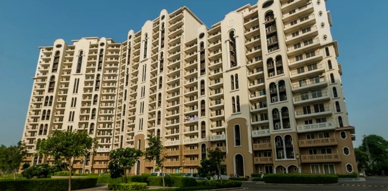 DLF New Town Heights II — Amenities