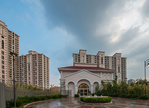 DLF Regal Gardens — Landscaped Gardens