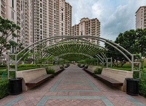 DLF Regal Gardens — Tower View