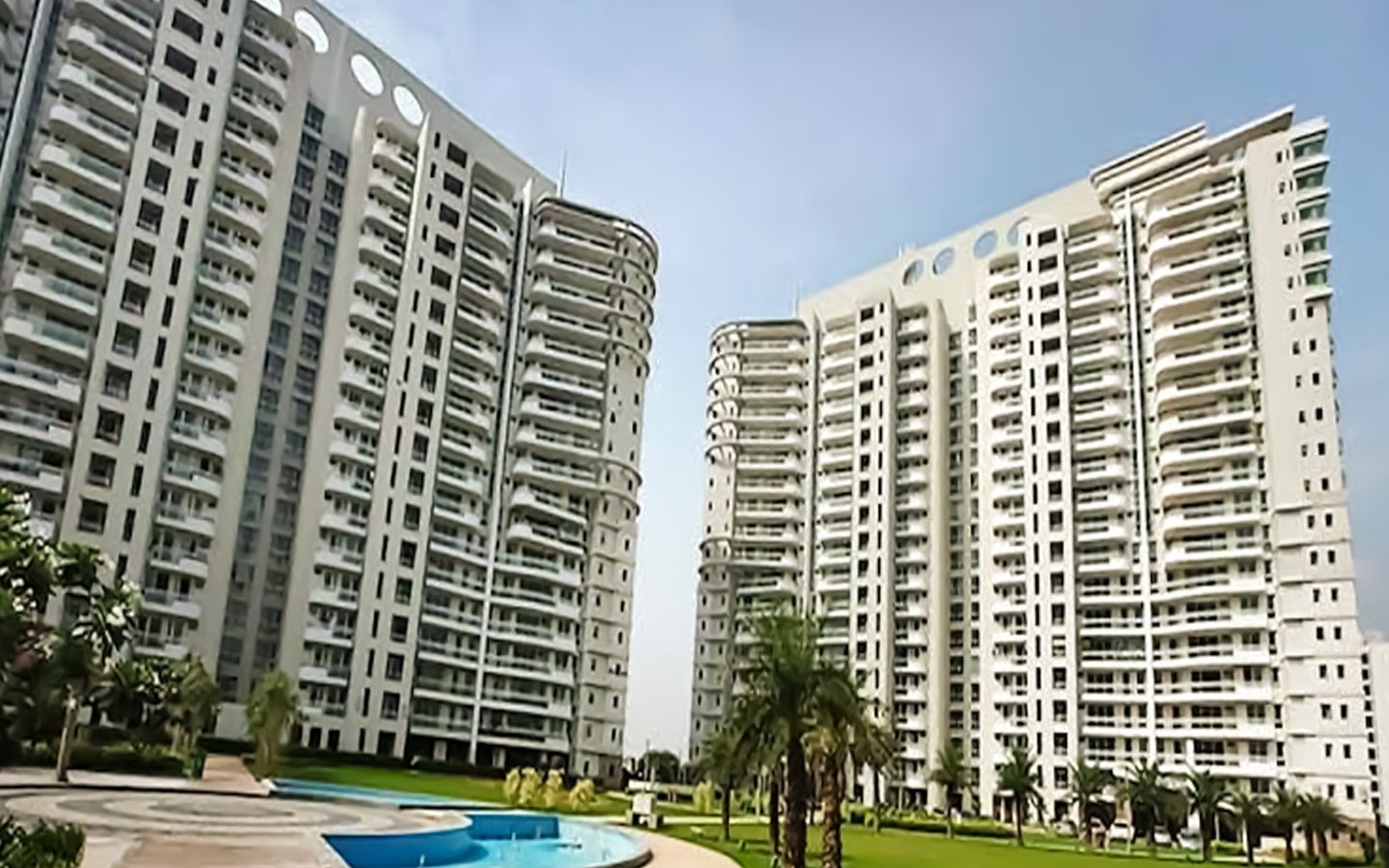DLF The Icon — Amenities