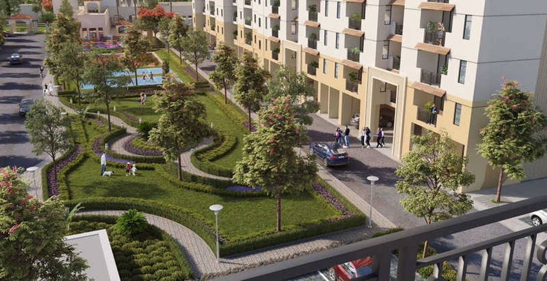Emaar Palm Terraces Select — Landscaped Pool Area