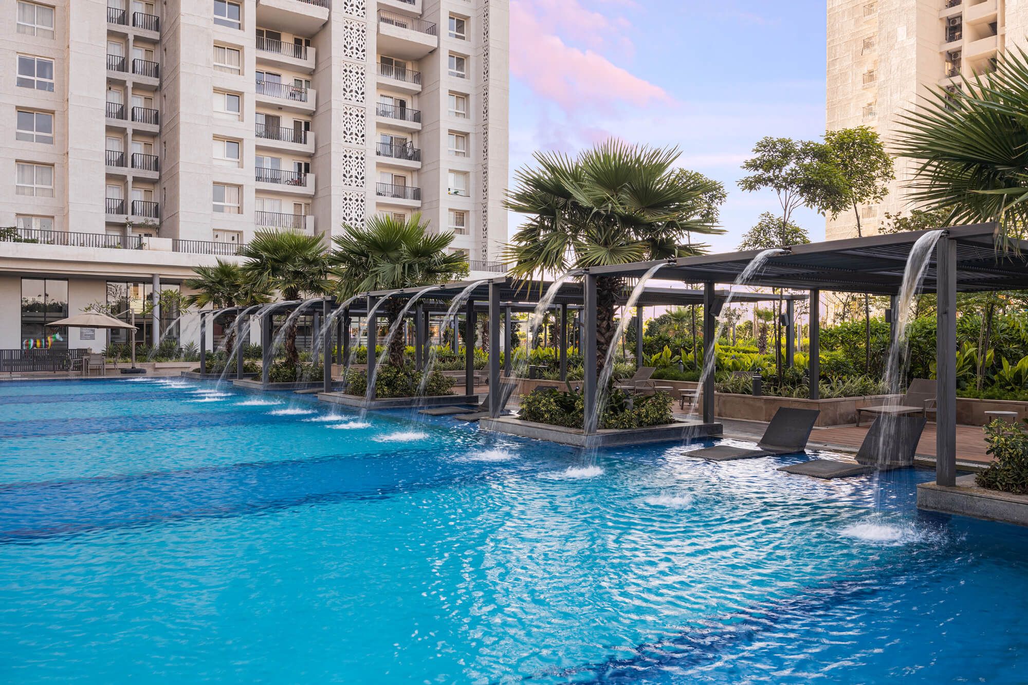 Mapsko Mountville — Landscaped Pool Deck