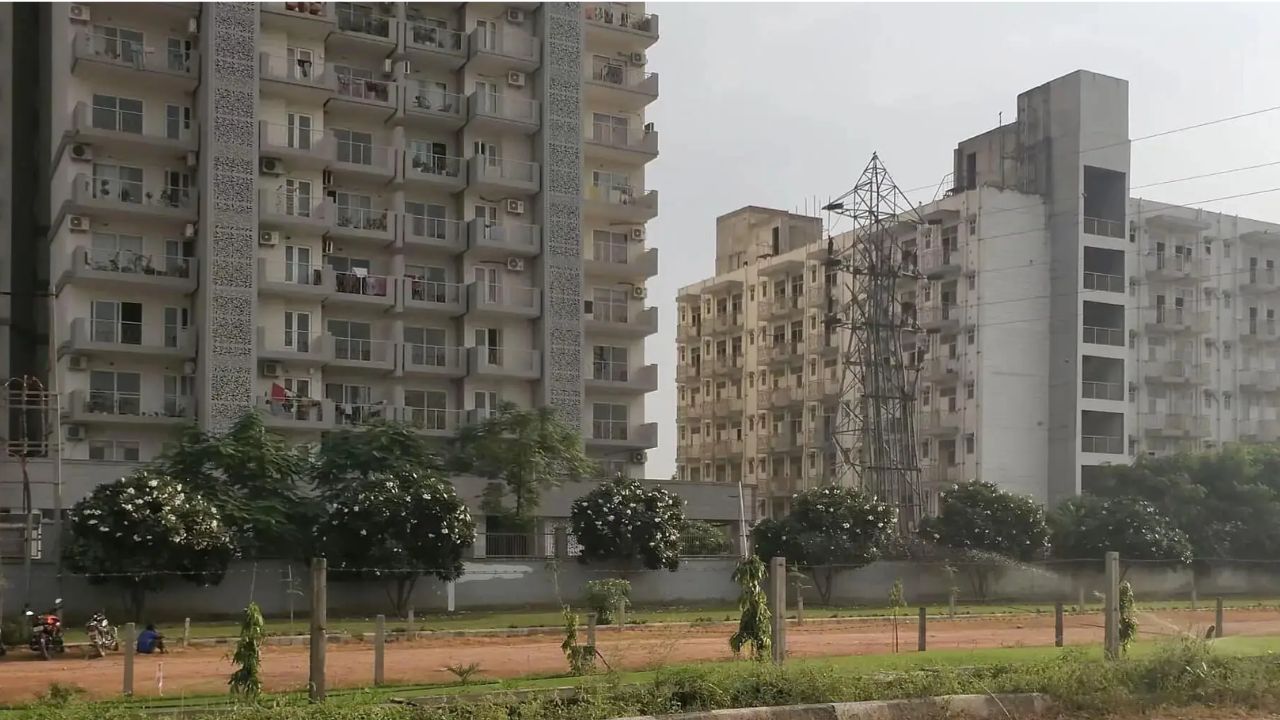 Pareena Micasa — Complex & Landscaping