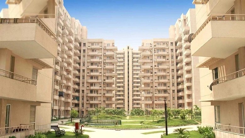 Satya The Legend — Tower Cluster View