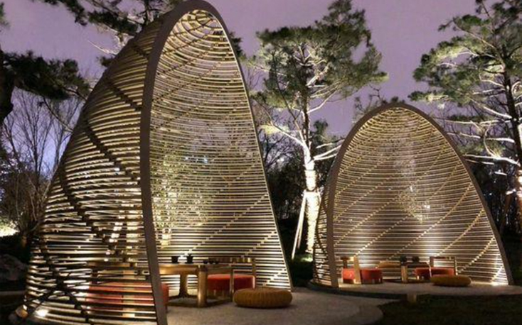 Trevoc Royal Residences — Landscaped Seating Pods
